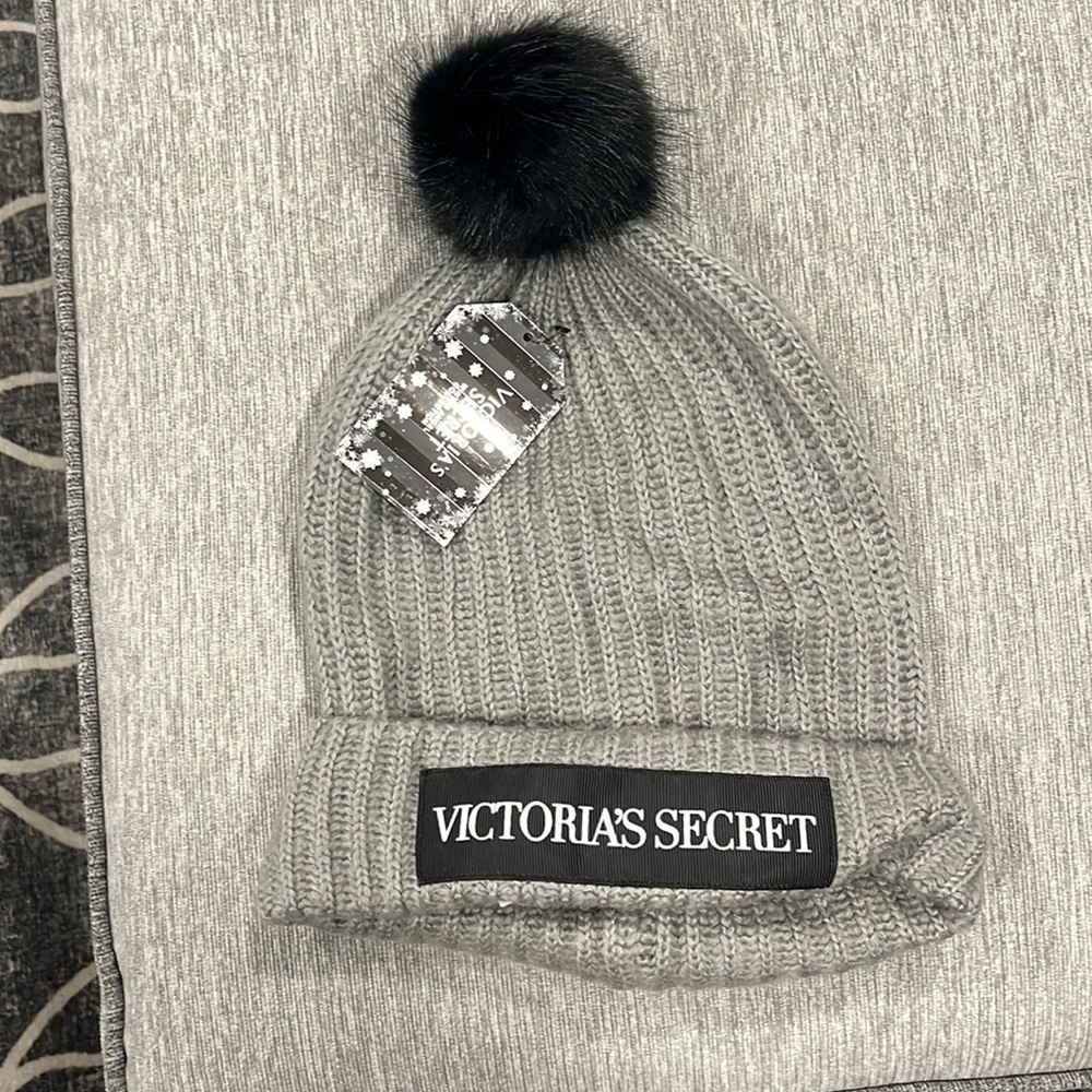 New with tags Gray and black Victoria’s Secret winter angel hat